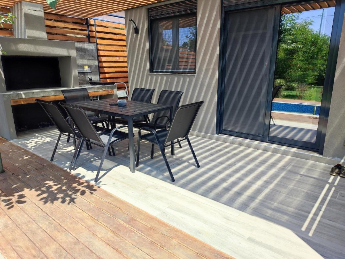 Mosquito Luxury Studio Keramotí Exteriér fotografie