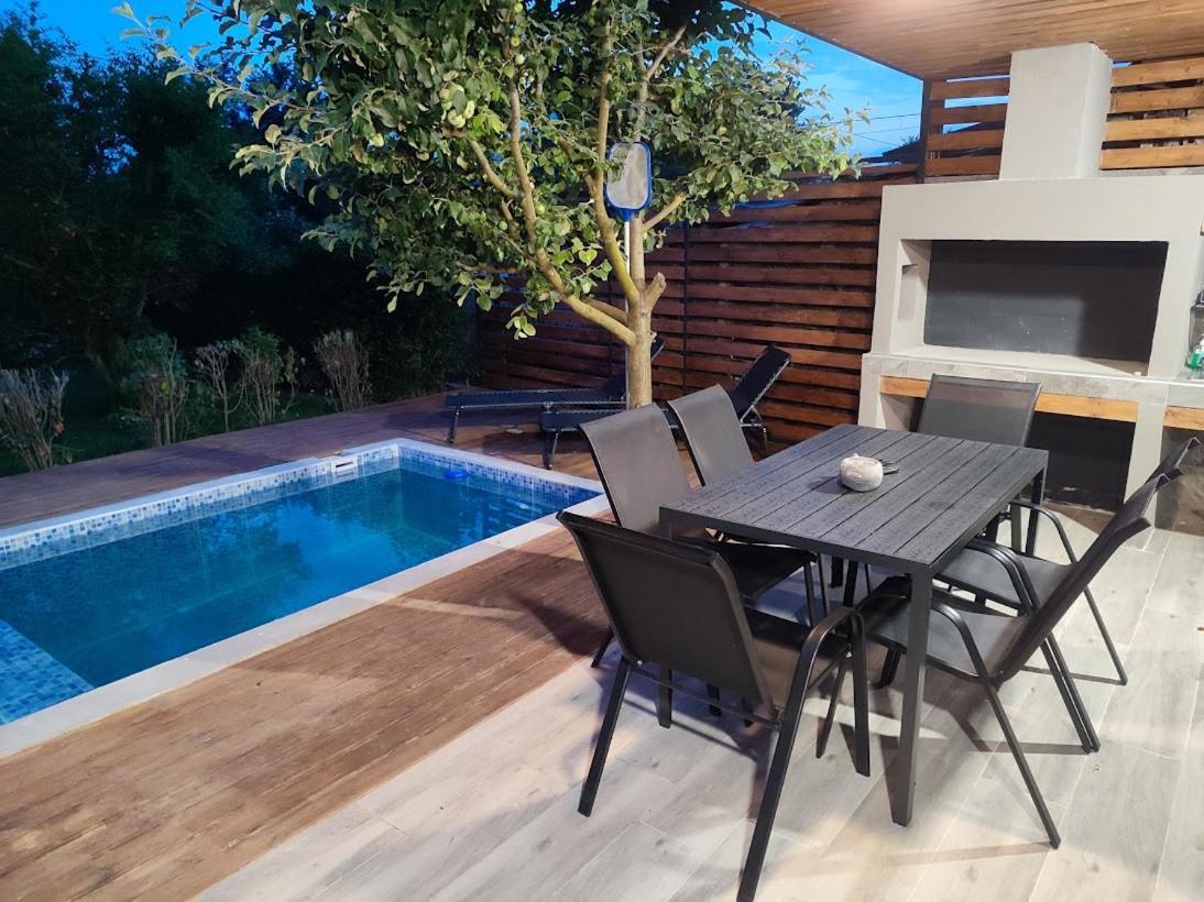 Mosquito Luxury Studio Keramotí Exteriér fotografie