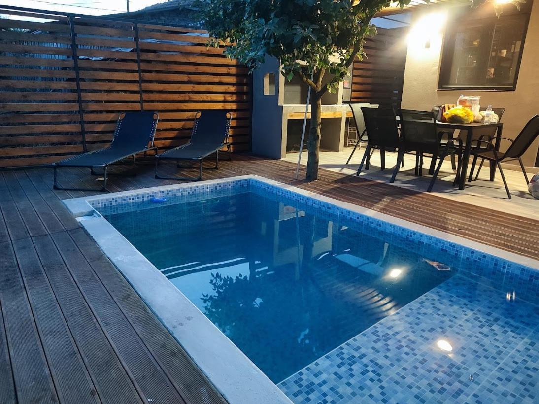 Mosquito Luxury Studio Keramotí Exteriér fotografie